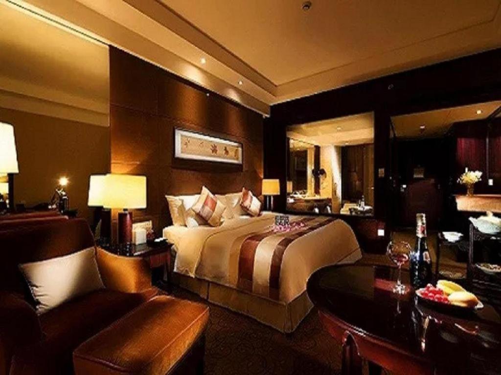 New Century Grand Hotel Xuzhou Exterior foto