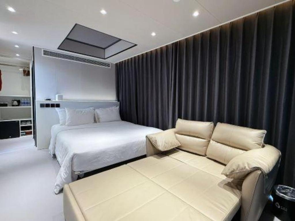 New Century Grand Hotel Xuzhou Exterior foto