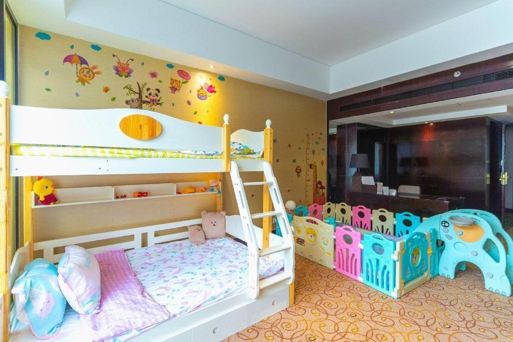New Century Grand Hotel Xuzhou Exterior foto